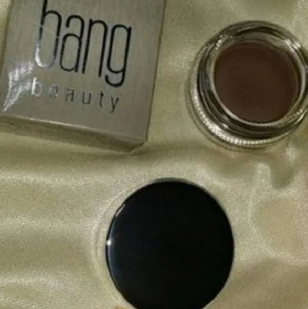 Bang Beauty Gel Eyeliner in Chocolate